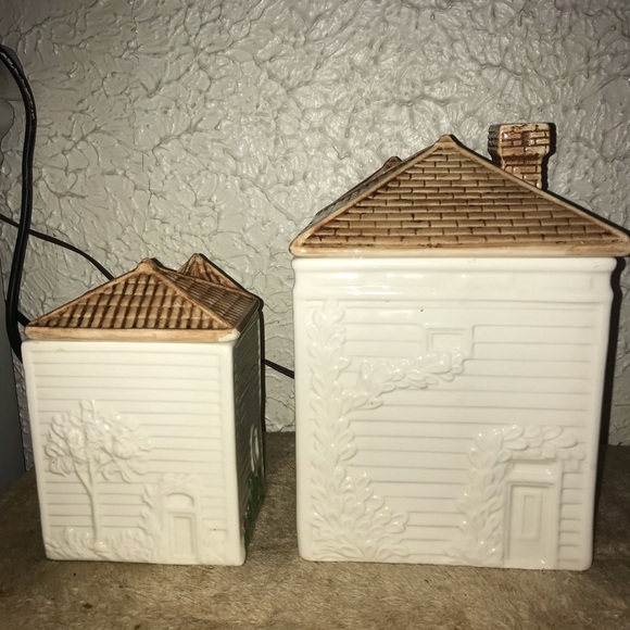 Avon Townhouse Canister Collection Cookie Jar Two Set Vintage Hand Paint - Picture 2 of 9